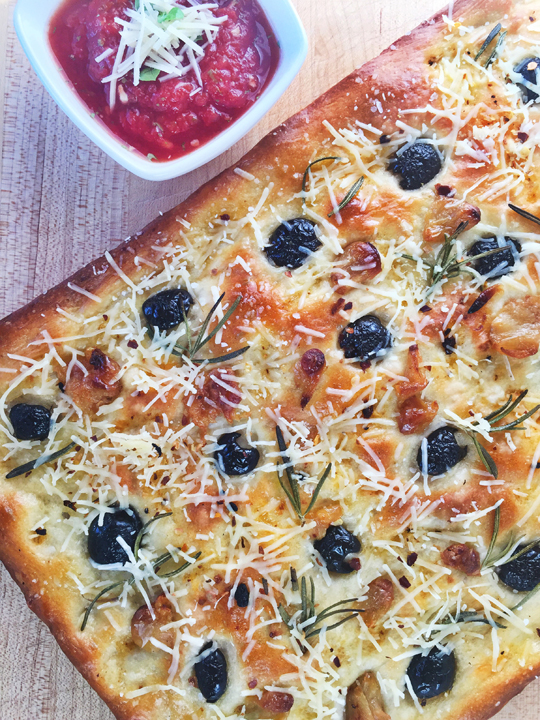 Black Olive, Roasted Garlic, and Rosemary Flatbread Fresh Chef Experience