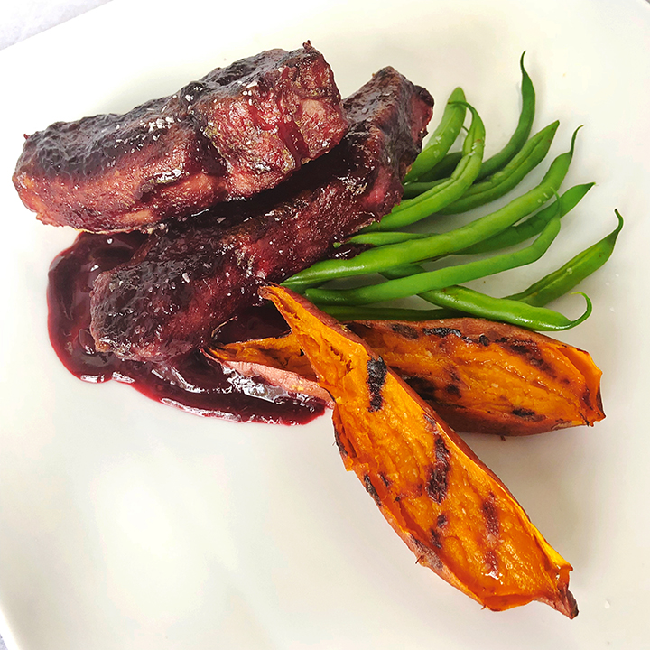 Country Style Pork Ribs With Blueberry Blackberry Bbq Sauce Fresh Chef Experience