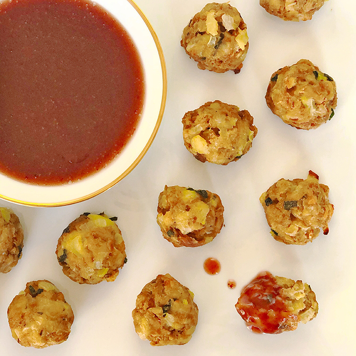 Crispy Stuffing Balls with Cranberry Sauce Dip Fresh Chef Experience